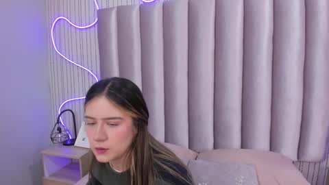 Alejandra  online show from 27, 11, 2025