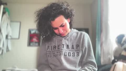 Samantha SayTen online show from 19, 2, 2025