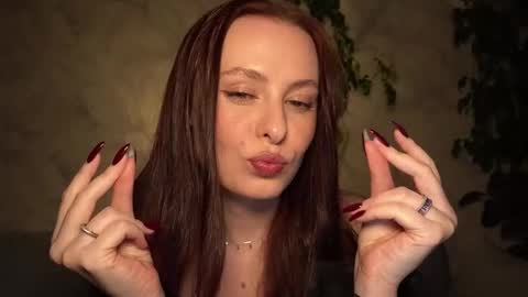 Snapshot of samanthavixen chatting on 11, 11, 2025 Goddess Samantha Vixen online show from 11, 11, 2025