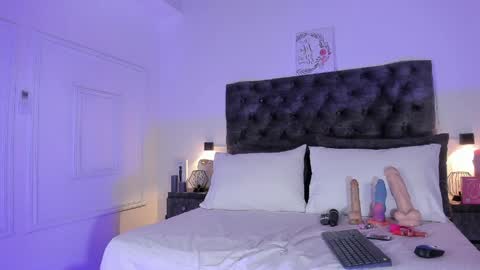 Snapshot of samara_warren77 chatting on 28, 4, 2026 Samara Warren online show from 28, 4, 2026