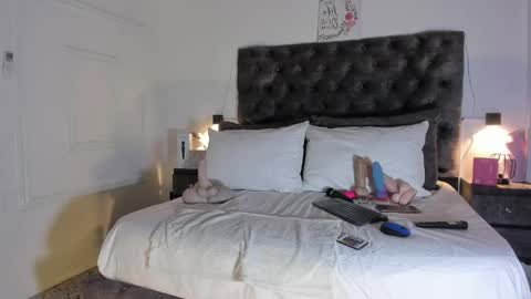 Snapshot of samara_warren77 chatting on 30, 4, 2026 Samara Warren online show from 30, 4, 2026