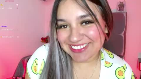 Snapshot of samara_wish chatting on 8, 11, 2025 samara_wish online show from 8, 11, 2025