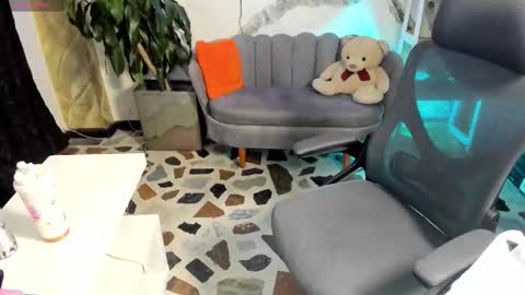 Snapshot of samaraanders chatting on 1, 2, 2026 Samara online show from 1, 2, 2026