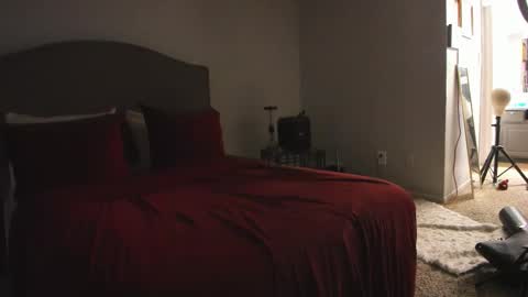 Yaya online show from 5, 12, 2025