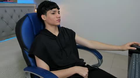 Snapshot of samblack_ chatting on 29, 4, 2026 Sam online show from 29, 4, 2026