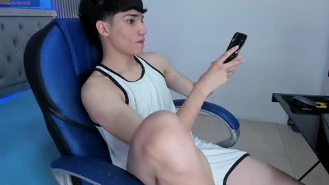Snapshot of samblack_ chatting on 11, 5, 2026 Sam online show from 11, 5, 2026