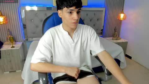 Snapshot of samblack_ chatting on 5, 6, 2026 Sam online show from 5, 6, 2026