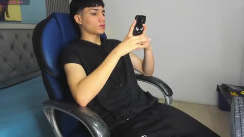 Snapshot of samblack_ chatting on 15, 6, 2026 Sam online show from 15, 6, 2026