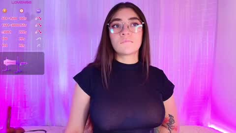 Snapshot of samii_evans chatting on 1, 3, 2025 samii evans online show from 1, 3, 2025