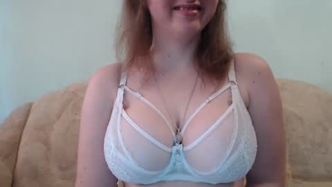 Snapshot of samiliya chatting on 6, 3, 2025 samiliya online show from 6, 3, 2025