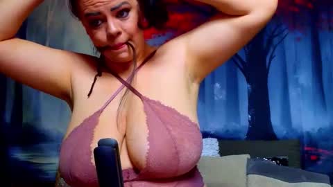     online show from 7, 1, 2026