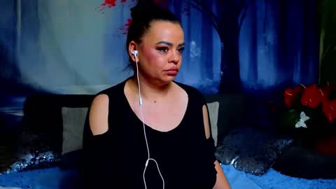     online show from 9, 4, 2026