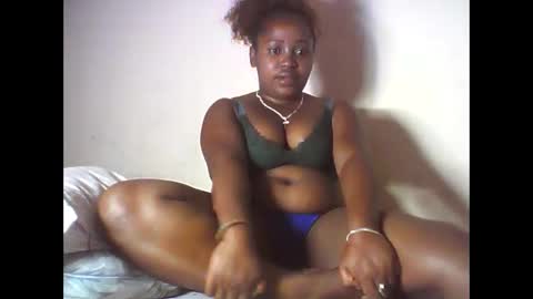 Snapshot of samirah_69 chatting on 16, 4, 2026 samirah_69 online show from 16, 4, 2026