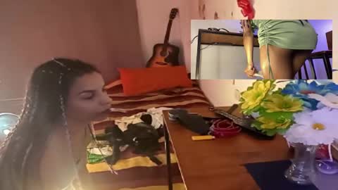 Snapshot of samisami132850 chatting on 24, 11, 2025 KatyDoll online show from 24, 11, 2025