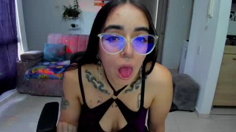 Snapshot of samismith77 chatting on 29, 4, 2026 SARA online show from 29, 4, 2026