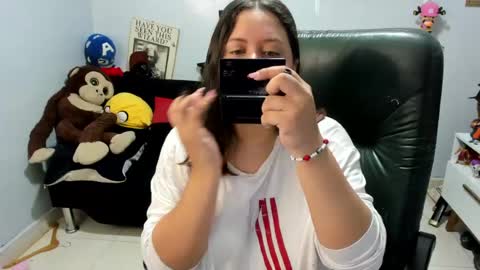 Snapshot of sammy_cute33 chatting on 1, 7, 2026 sammy_cute33 online show from 1, 7, 2026
