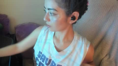 Snapshot of sammysammy_ chatting on 19, 11, 2025 online show from 19, 11, 2025