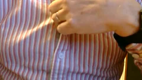 Snapshot of samsenior70 chatting on 13, 11, 2025 Sam online show from 13, 11, 2025