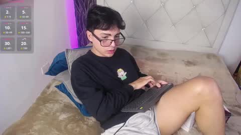 Snapshot of samu_foxxx chatting on 14, 10, 2025 SAMU online show from 14, 10, 2025