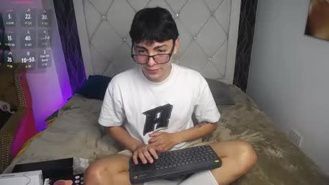 Snapshot of samu_foxxx chatting on 17, 10, 2025 SAMU online show from 17, 10, 2025