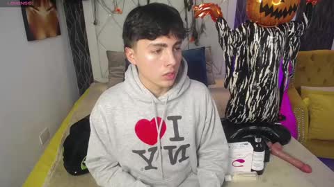 Snapshot of samu_foxxx chatting on 29, 10, 2025 SAMU online show from 29, 10, 2025