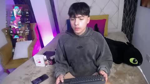 Snapshot of samu_foxxx chatting on 7, 11, 2025 SAMU online show from 7, 11, 2025