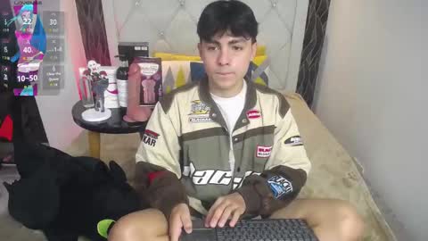 Snapshot of samu_foxxx chatting on 18, 11, 2025 SAMU online show from 18, 11, 2025