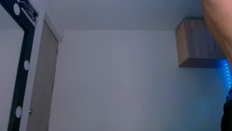   online show from 20, 12, 2024