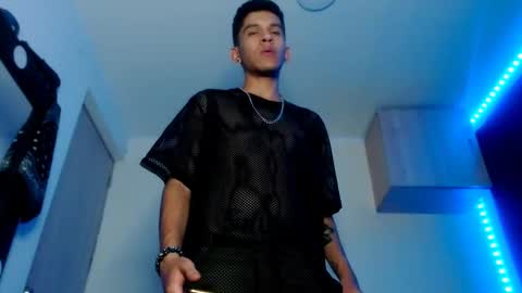   online show from 2, 3, 2025