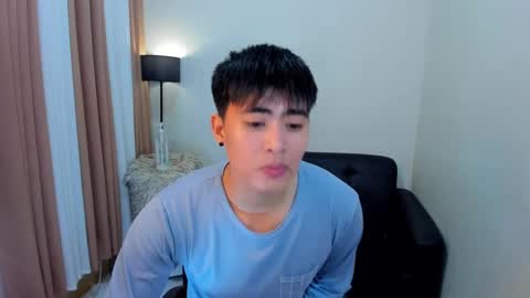 Snapshot of samuelangelo chatting on 18, 12, 2024 Sam online show from 18, 12, 2024