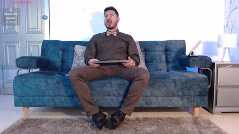 Snapshot of samuelcoopper chatting on 7, 10, 2025 Samuel Coopper online show from 7, 10, 2025