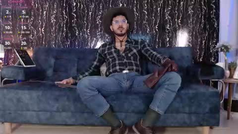 Snapshot of samuelcoopper chatting on 28, 10, 2025 Samuel Coopper online show from 28, 10, 2025