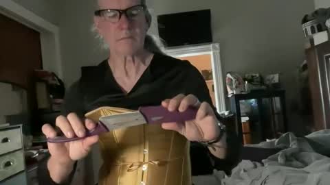 Samuel or Samantha online show from 23, 10, 2025