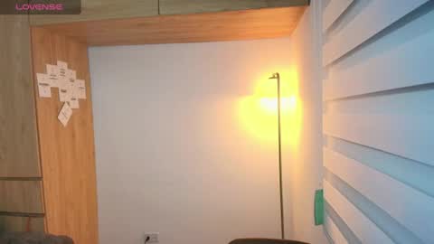 Snapshot of samy_jonnes_ chatting on 3, 8, 2026 Hello I am absent due to a family calamity I will return soon-hola estoy ausente por un problema familiar volvere pronto. online show from 3, 8, 2026