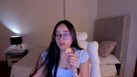 Snapshot of samy_one chatting on 21, 5, 2026 Samy online show from 21, 5, 2026
