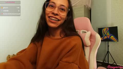 Snapshot of samyonichan chatting on 10, 12, 2024 Special show on 17 december and 23 UwU online show from 10, 12, 2024