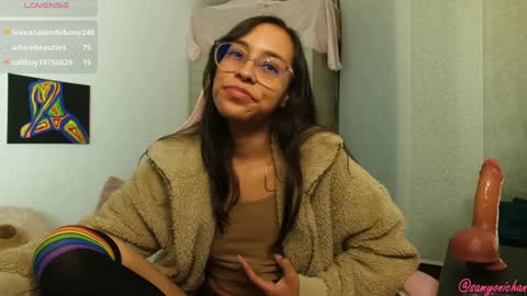 Snapshot of samyonichan chatting on 7, 1, 2025 Special show on 17 december and 23 UwU online show from 7, 1, 2025