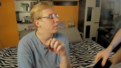 Snapshot of samyscott chatting on 5, 2, 2026 SamyScott online show from 5, 2, 2026