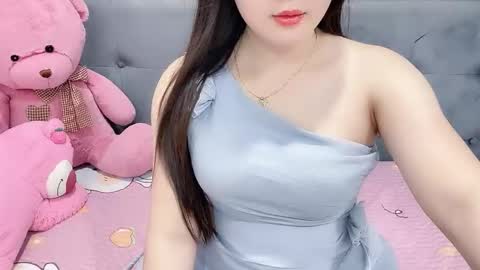 sanami_sian_ online show from 17, 10, 2025