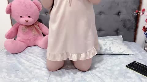 Snapshot of sanami_sian_ chatting on 12, 5, 2026 sanami_sian_ online show from 12, 5, 2026