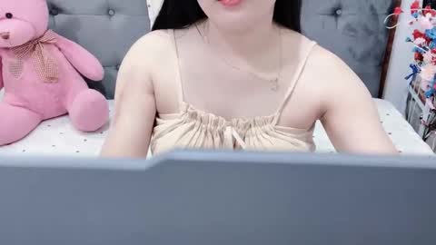 Snapshot of sanami_sian_ chatting on 19, 5, 2026 sanami_sian_ online show from 19, 5, 2026
