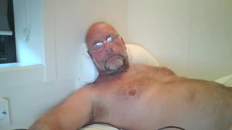 Snapshot of sandnesrune523 chatting on 17, 9, 2025 sandnesrune523 online show from 17, 9, 2025