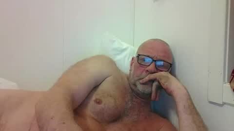 sandnesrune523 online show from 13, 2, 2026