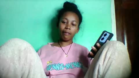 sandra1253099 online show from 11, 5, 2026