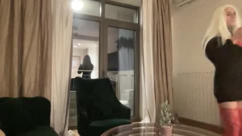 sandra22612 online show from 18, 1, 2026