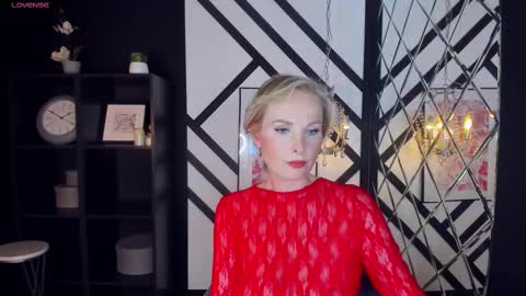 Sandra online show from 10, 2, 2025