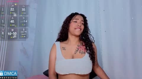 Snapshot of sandra_rey_ chatting on 15, 5, 2026 Sandra Rey online show from 15, 5, 2026