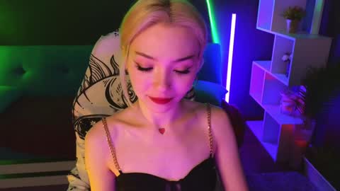 Snapshot of sandraboyl chatting on 2, 2, 2025 Sandy online show from 2, 2, 2025