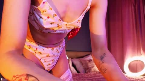 Snapshot of sandraboyl chatting on 1, 3, 2025 Sandy online show from 1, 3, 2025