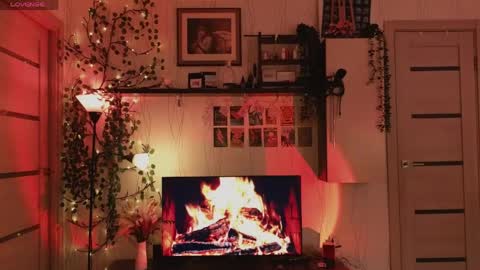 Sandy  online show from 6, 4, 2026